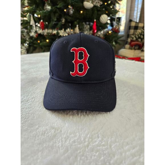 Boston Red Sox OC SPORTS Youth Adjustable Cap MLB Baseball - Picture 1 of 5